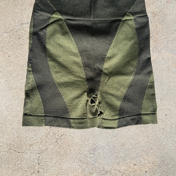 Adidas x Ivy Park biker shorts - Picture 3 of 3